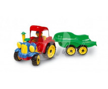 Traktor s vlečkou